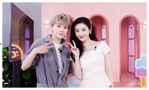 娱乐吃瓜君刘雨昕小说,揭秘娱乐圈背后的秘密与真相  第3张